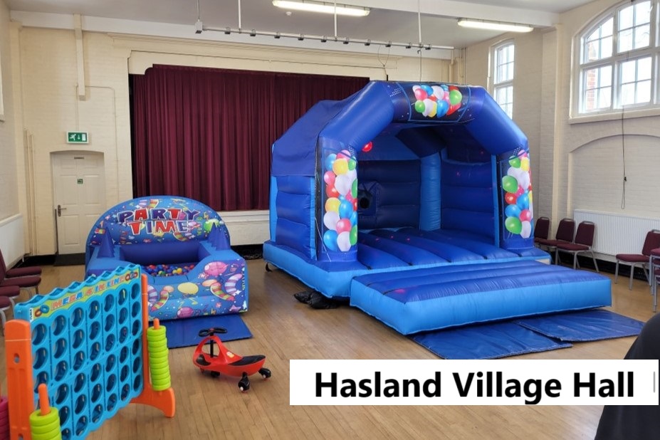Chesterfield bouncy castle hire image Bouncy Castle Hire Chesterfield